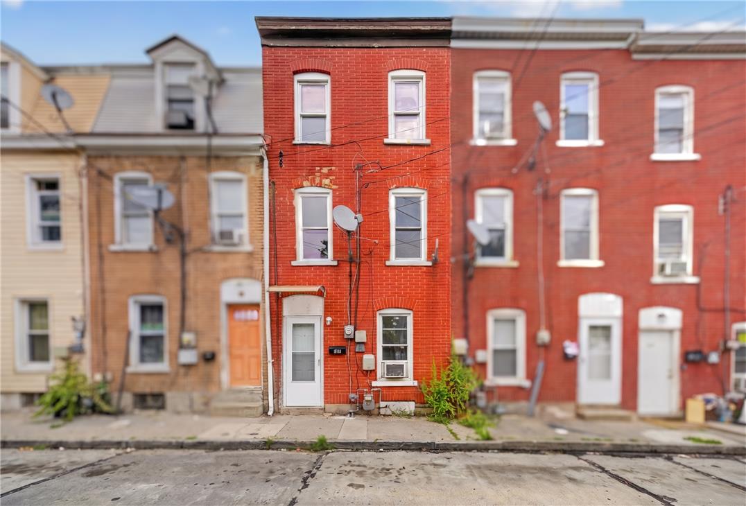 527 North Elliger Street — photo