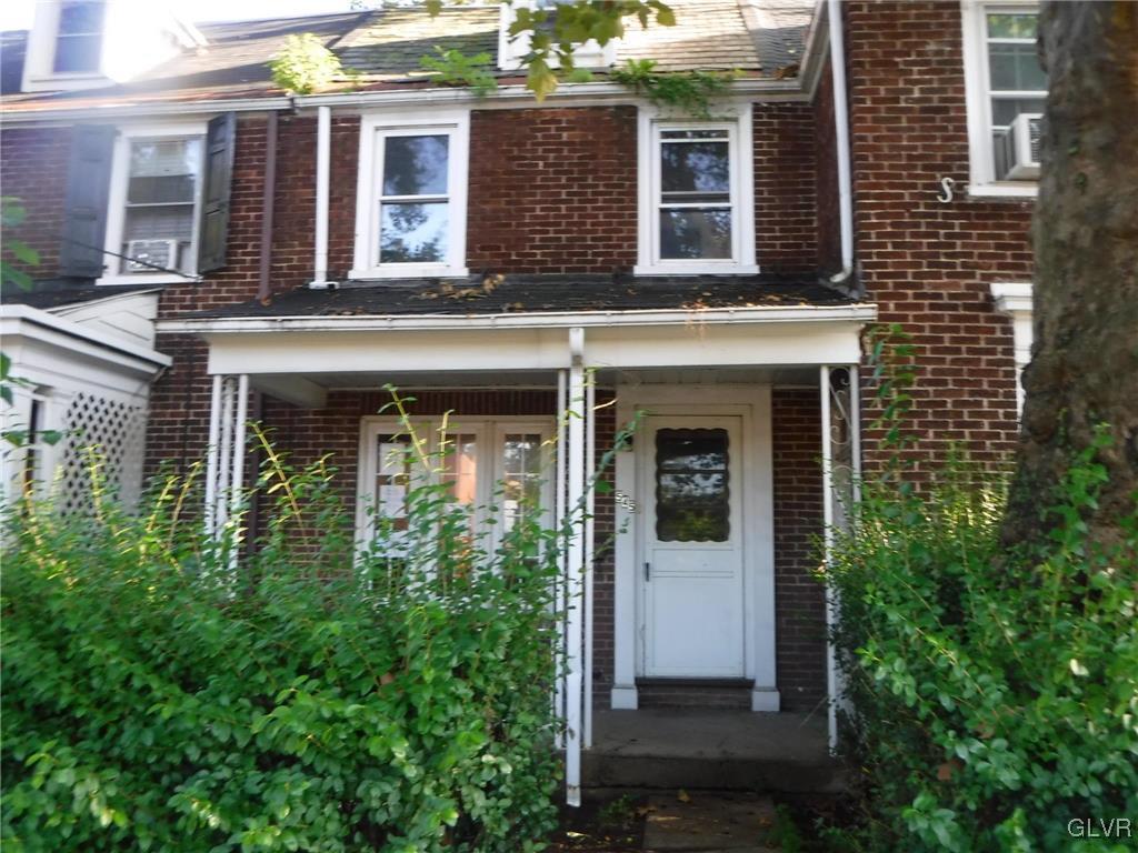 545 Park Place — photo