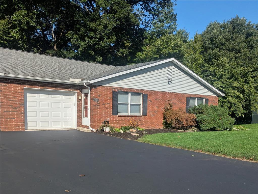4112 Mink Road — photo