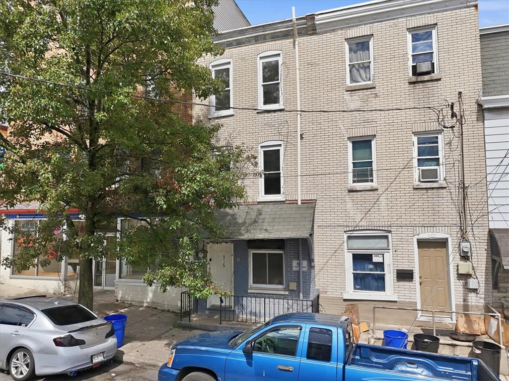 395 West Allen Street — photo