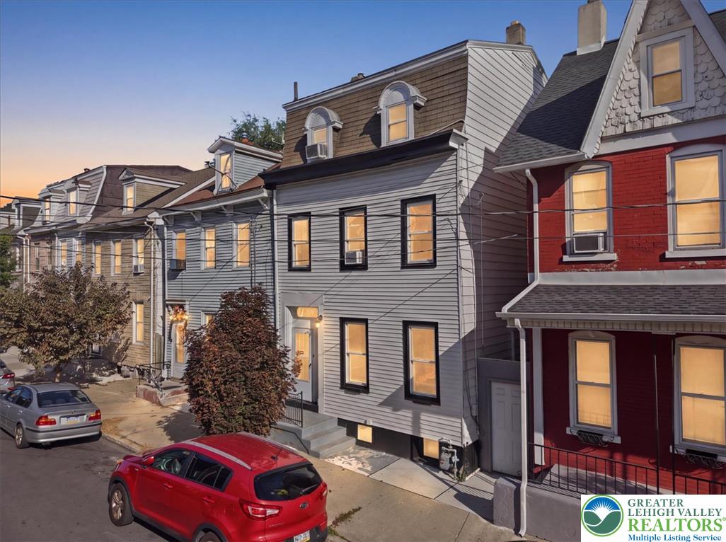 709 Ferry Street — photo