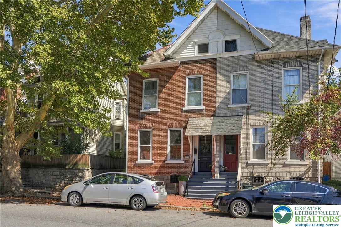 810 High Street — photo
