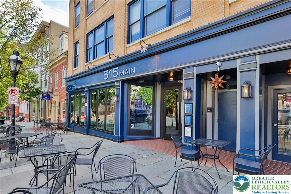 515 Main Street — photo