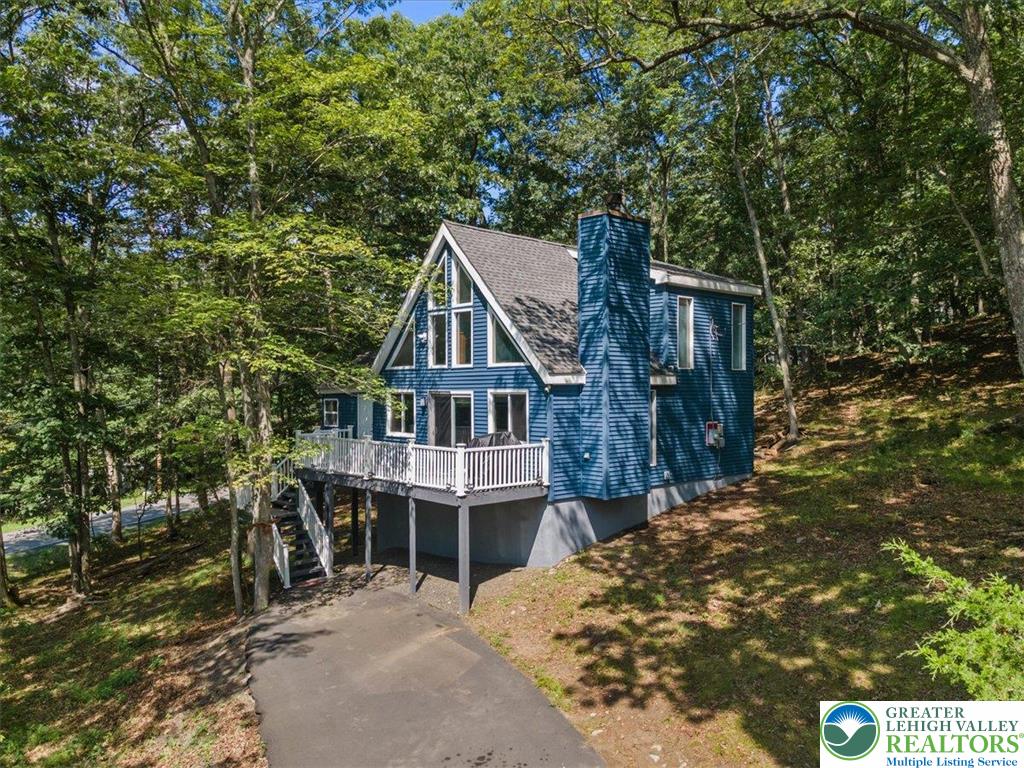 272 Stafford Drive — photo
