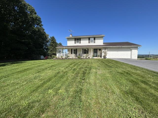 9191 Red Road — photo