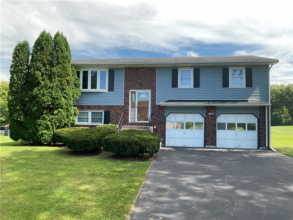 219 Murray Drive — photo