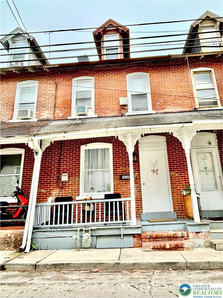 318 North Fountain Street — photo