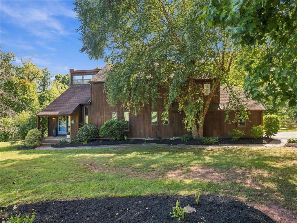1491 Breezeview Lane — photo