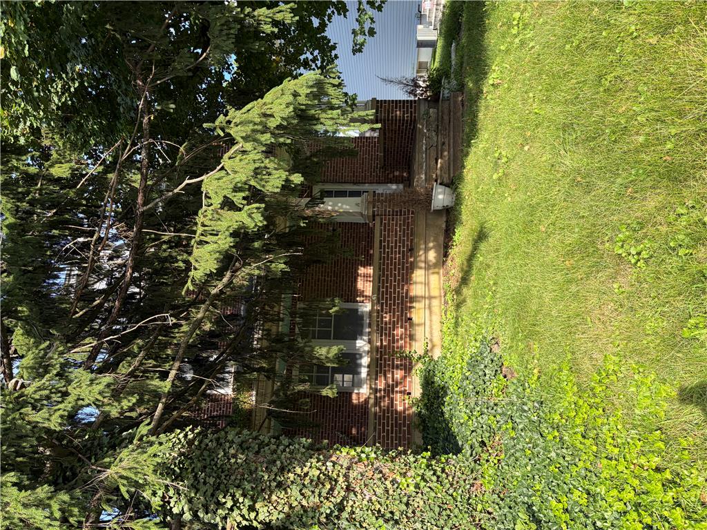 1215 Tatamy Road — photo