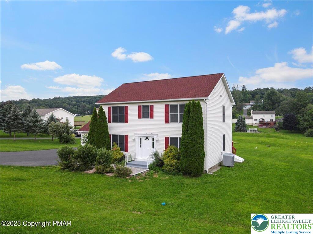 1427 Route 715 — photo