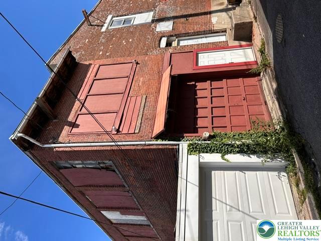322 North Franklin Street Storage/Garage Area — photo