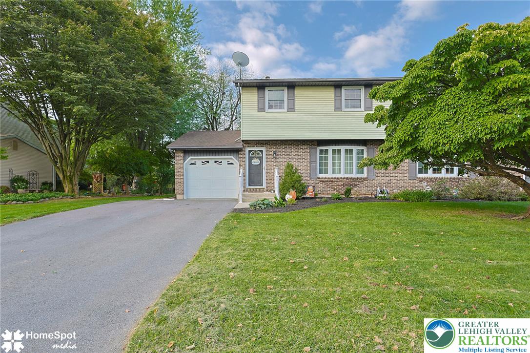 56 Jonathan Drive — photo