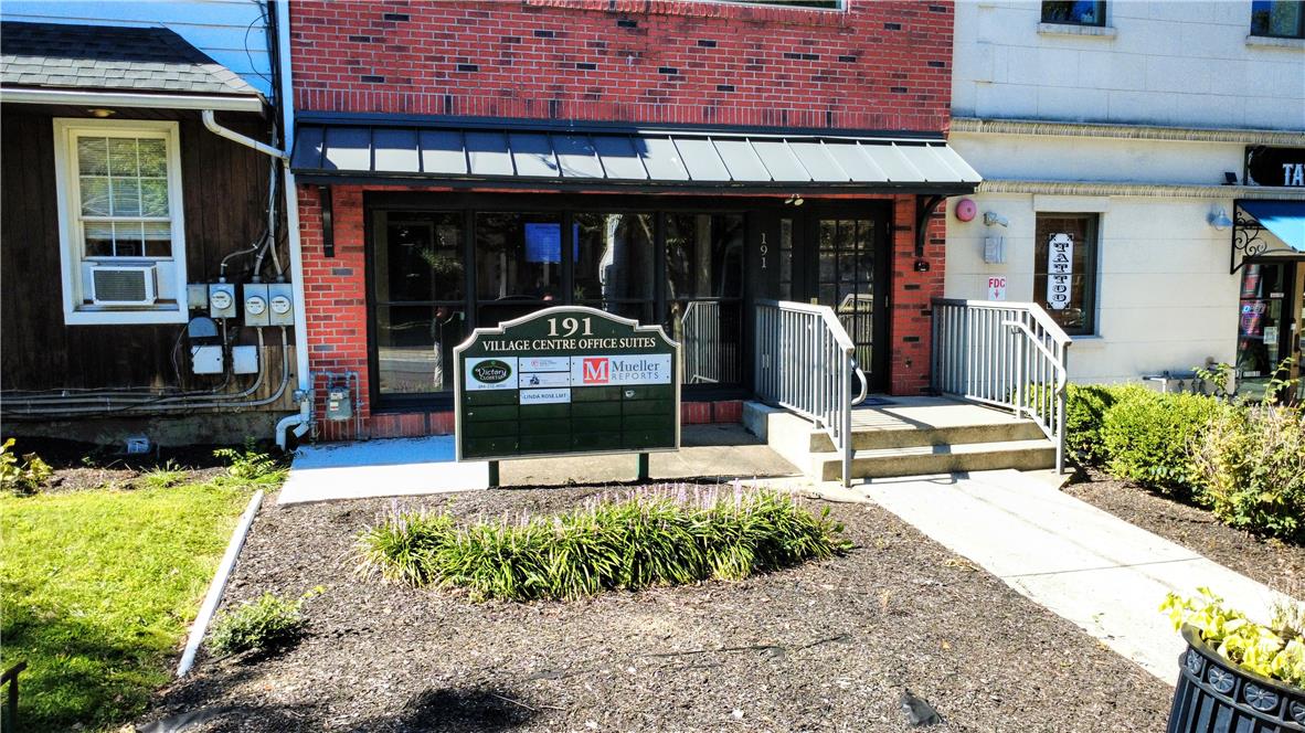 191 Main Street 202 — photo