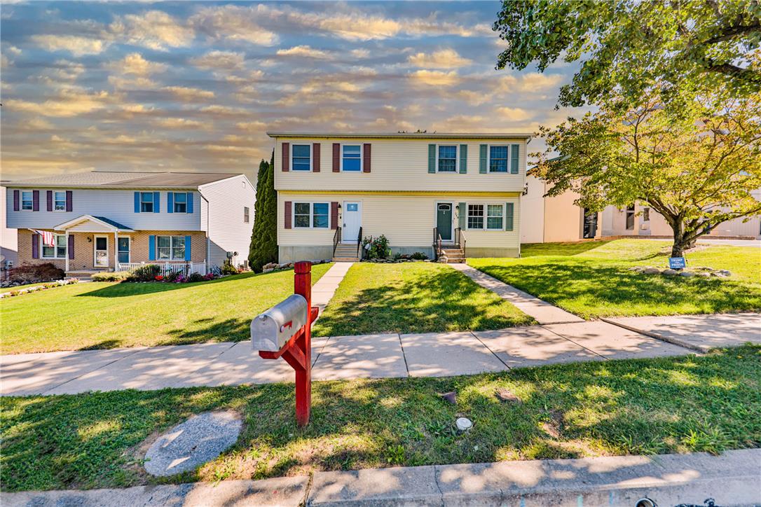 252 Whiteoak Street — photo