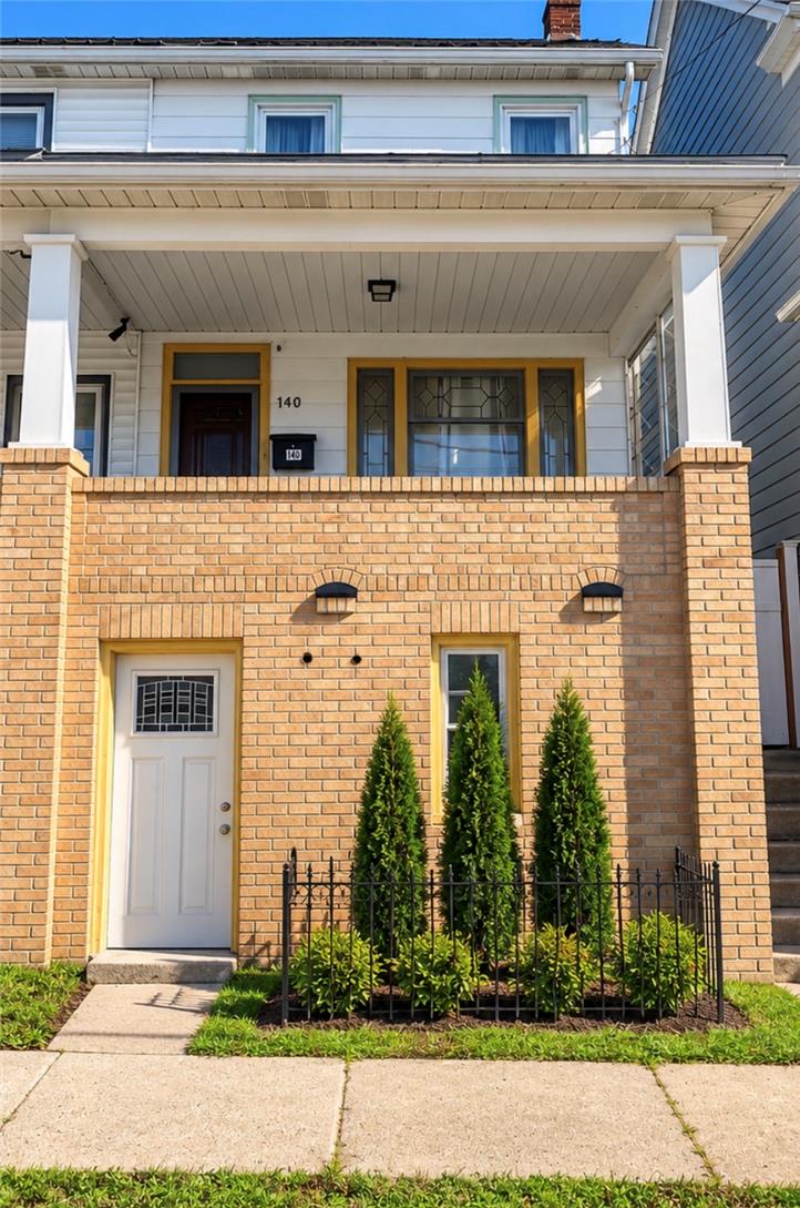 140 West Abbott Street — photo
