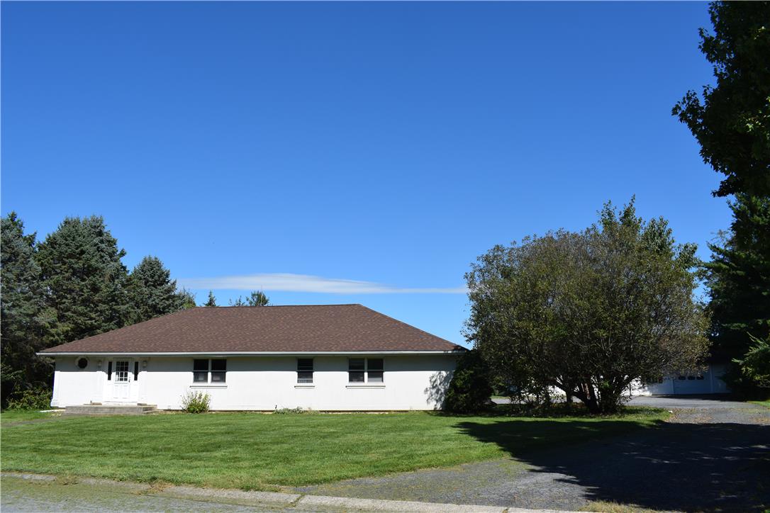 4035 Devonshire Road — photo