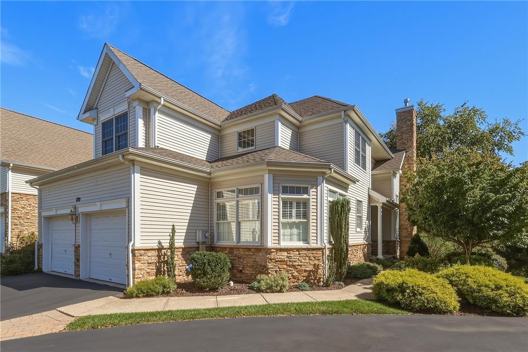 870 East Homestead Lane — photo
