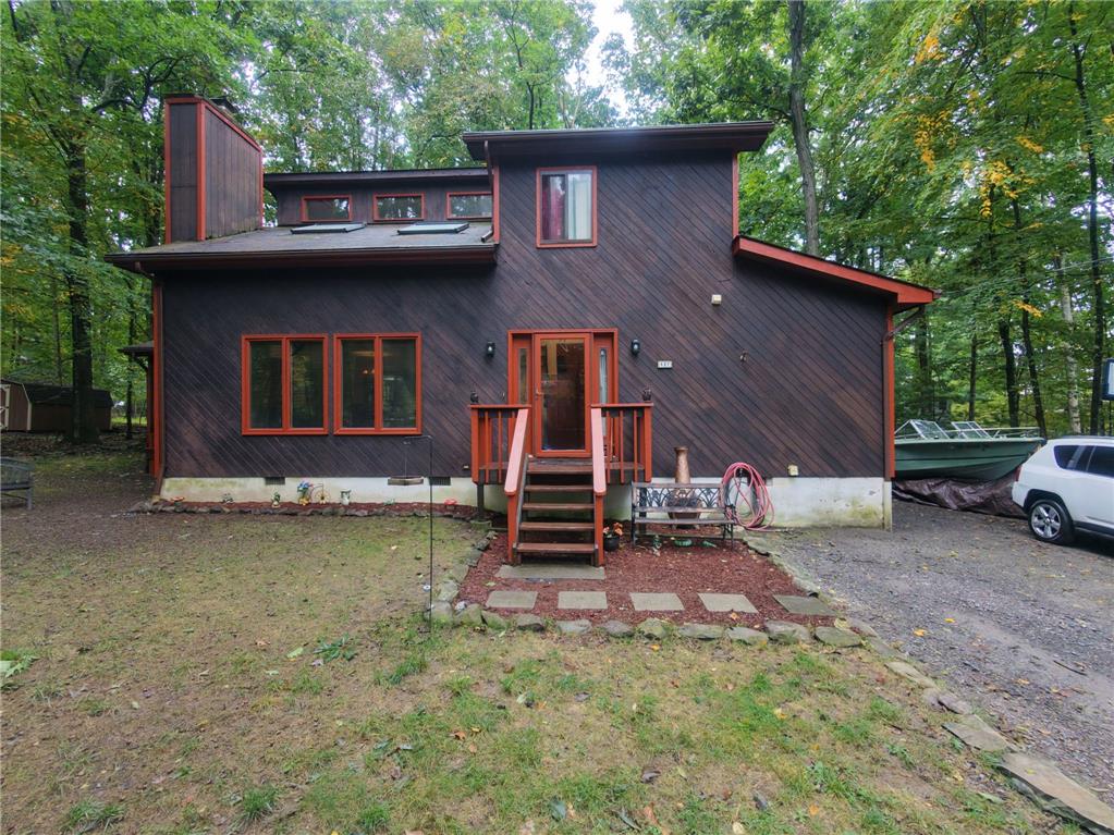110 Hyland Drive — photo