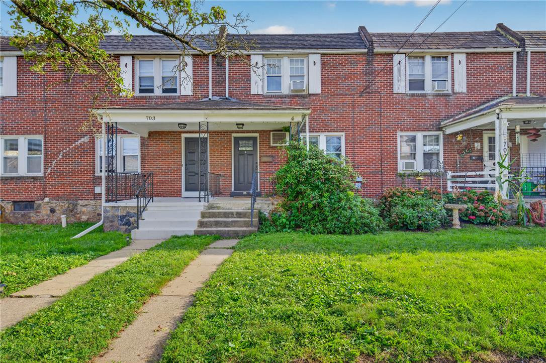 705 Spring Street — photo