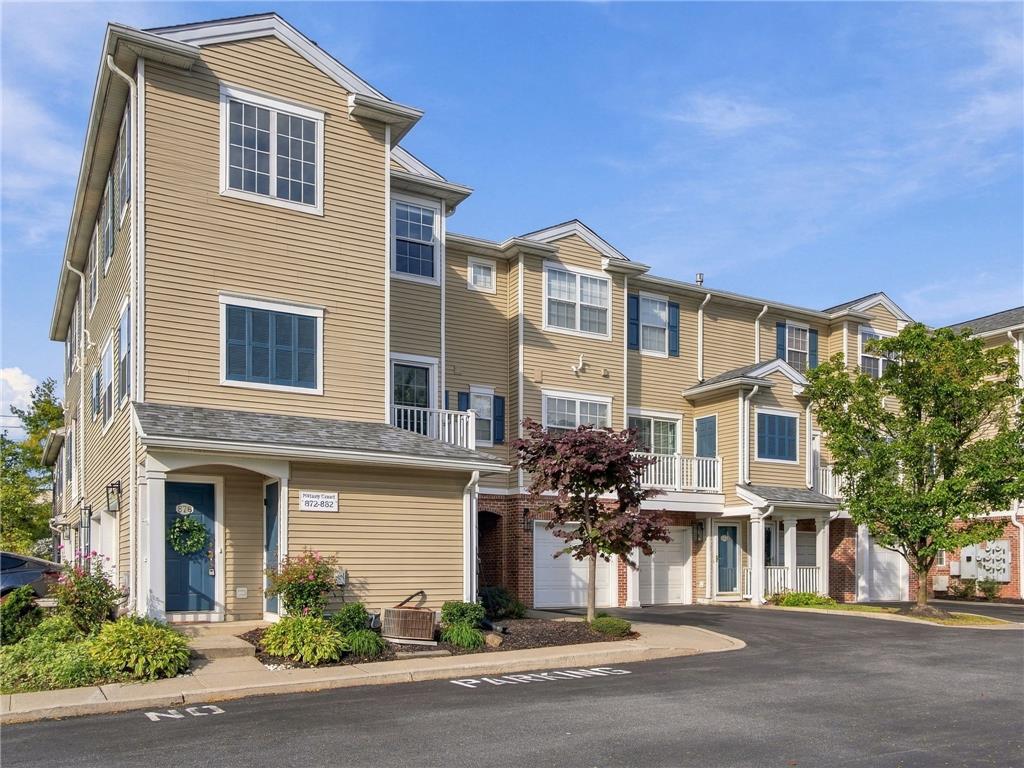 876 Nittany Court C439 — photo