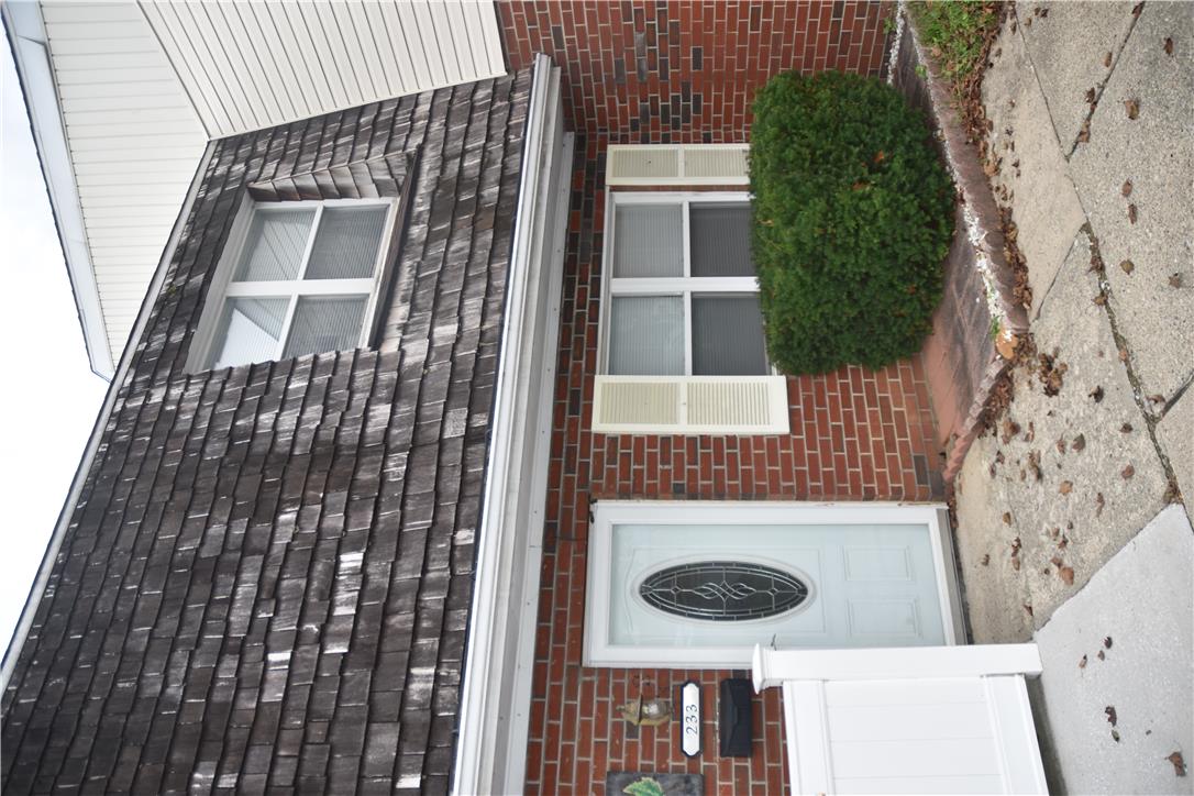 233 Lehigh Street — photo