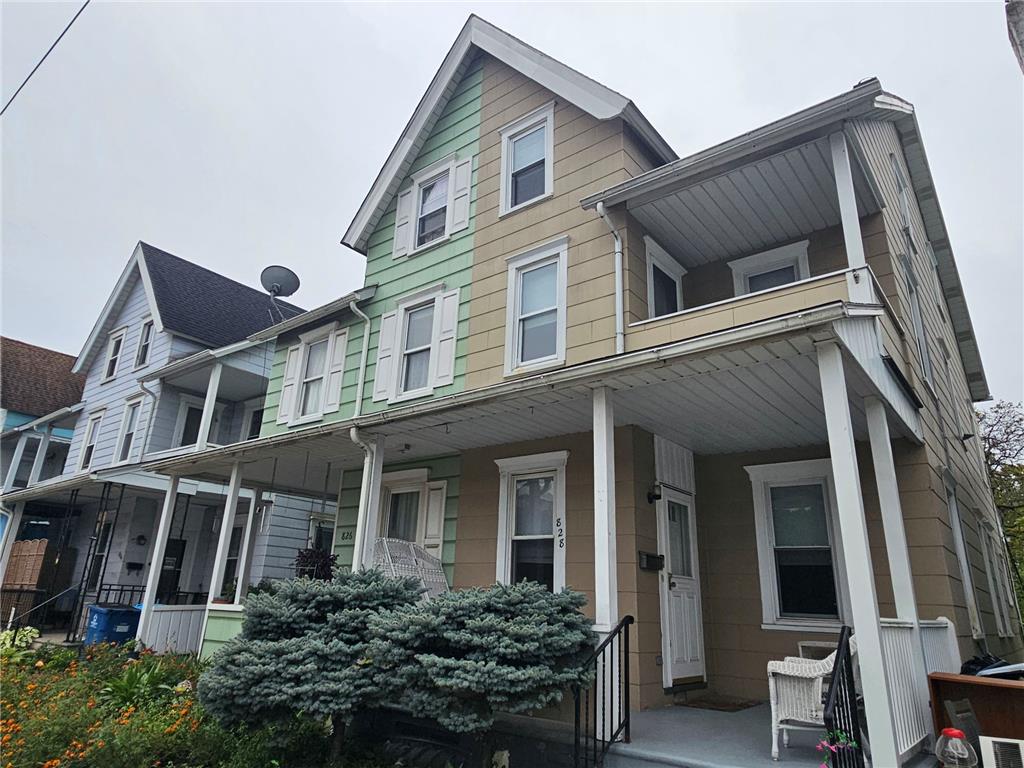 828 Main Street — photo