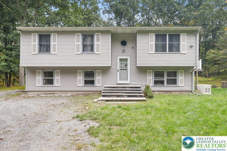 258 Clubhouse Drive — photo