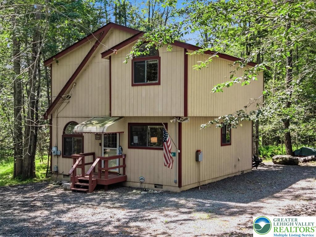 456 Maxatawny Drive — photo