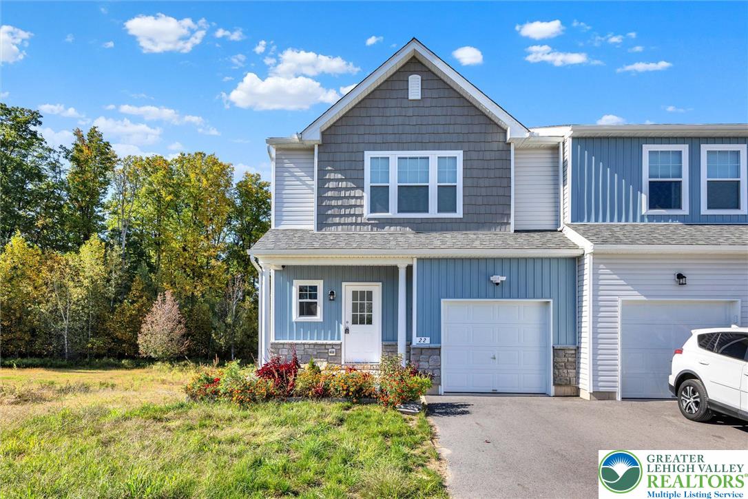 22 Olivia Way — photo