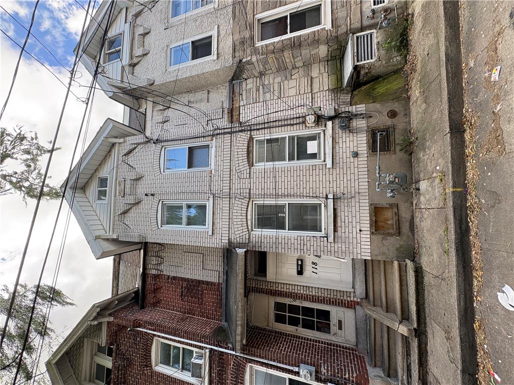 118 North Poplar Street — photo
