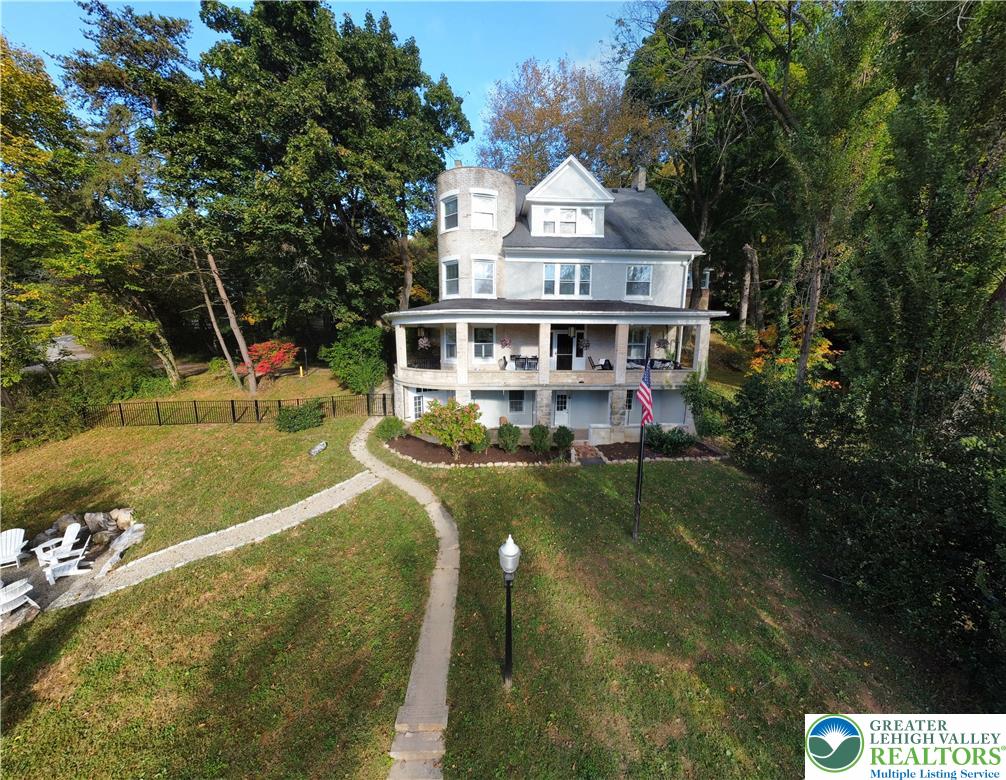 133 Parker Avenue — photo