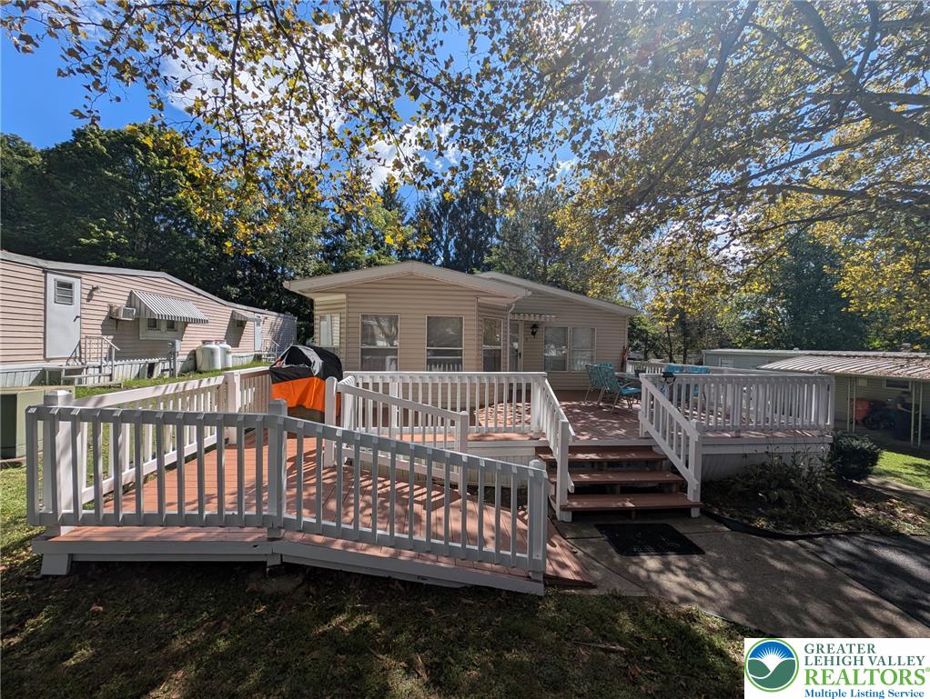 5 Edgewood Court — photo