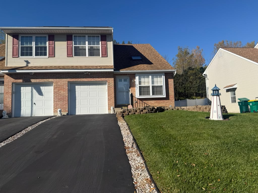 2731 Tamlynn Lane — photo