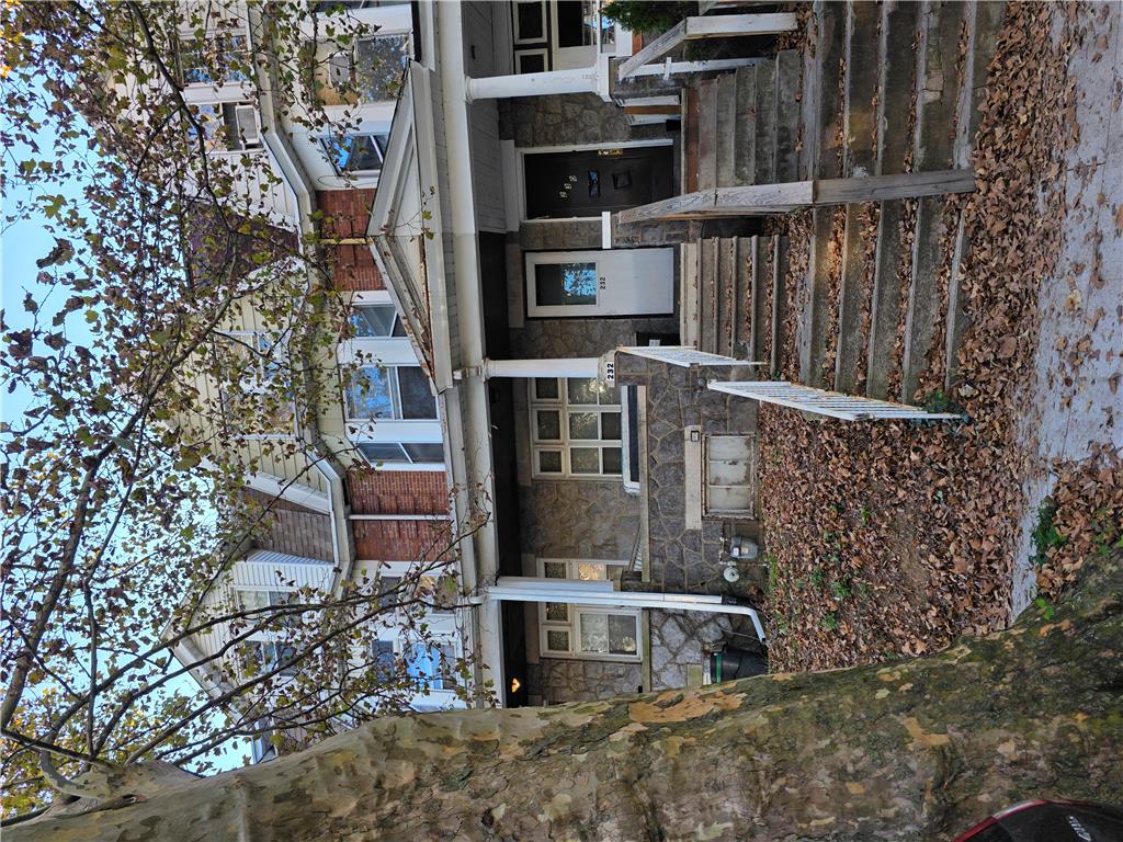 232 South Madison Street — photo