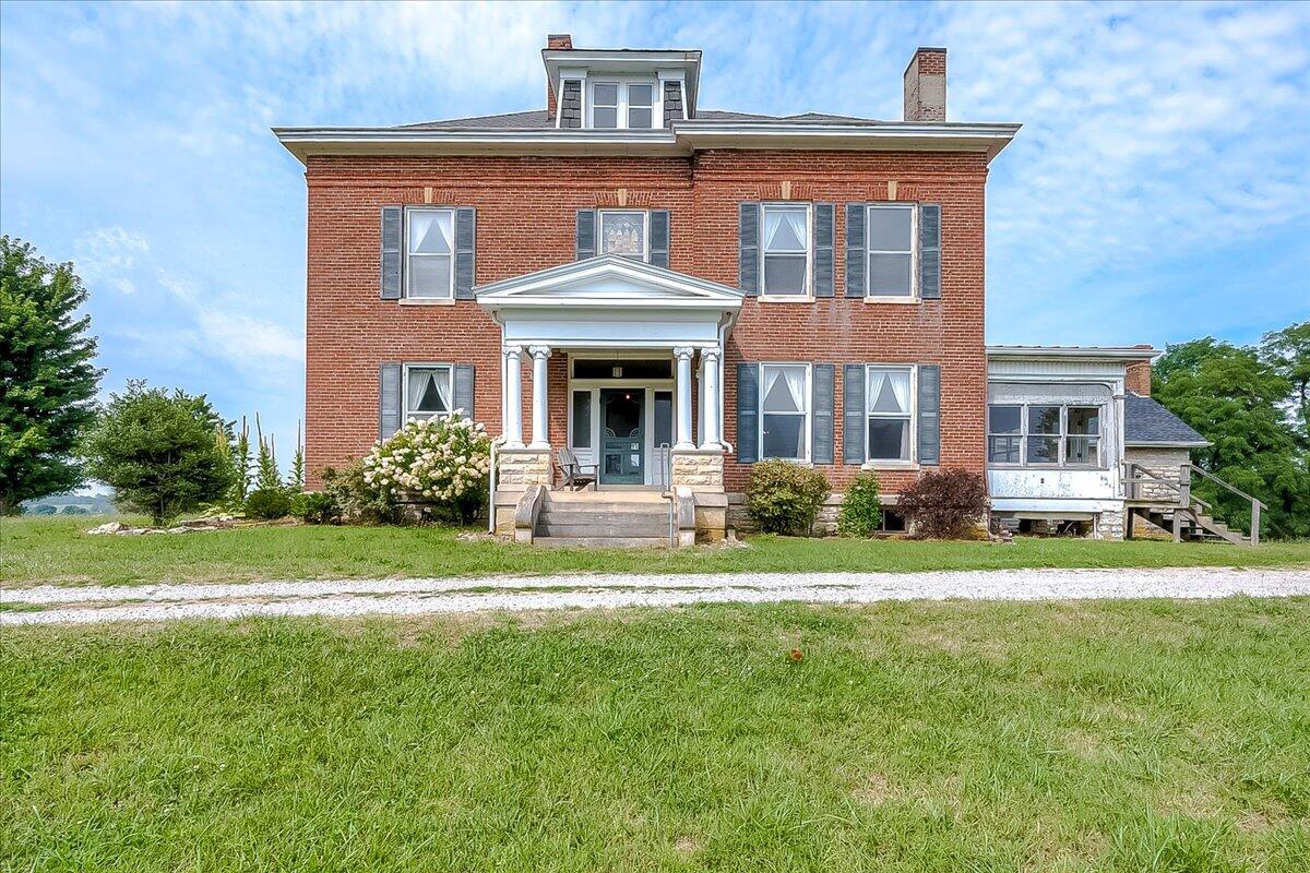 2888 Bardstown Road — photo