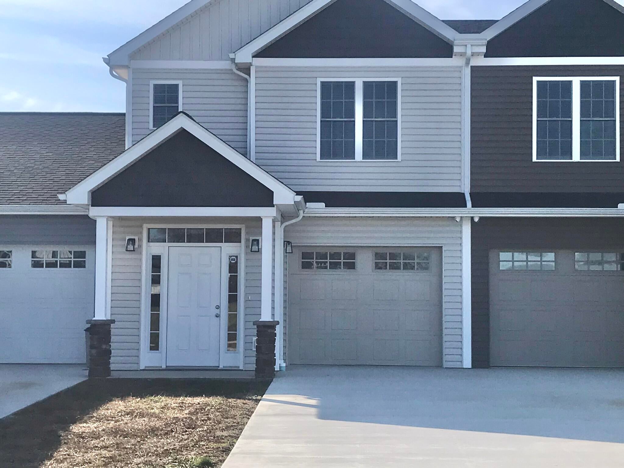 103 Bluegrass Way — photo