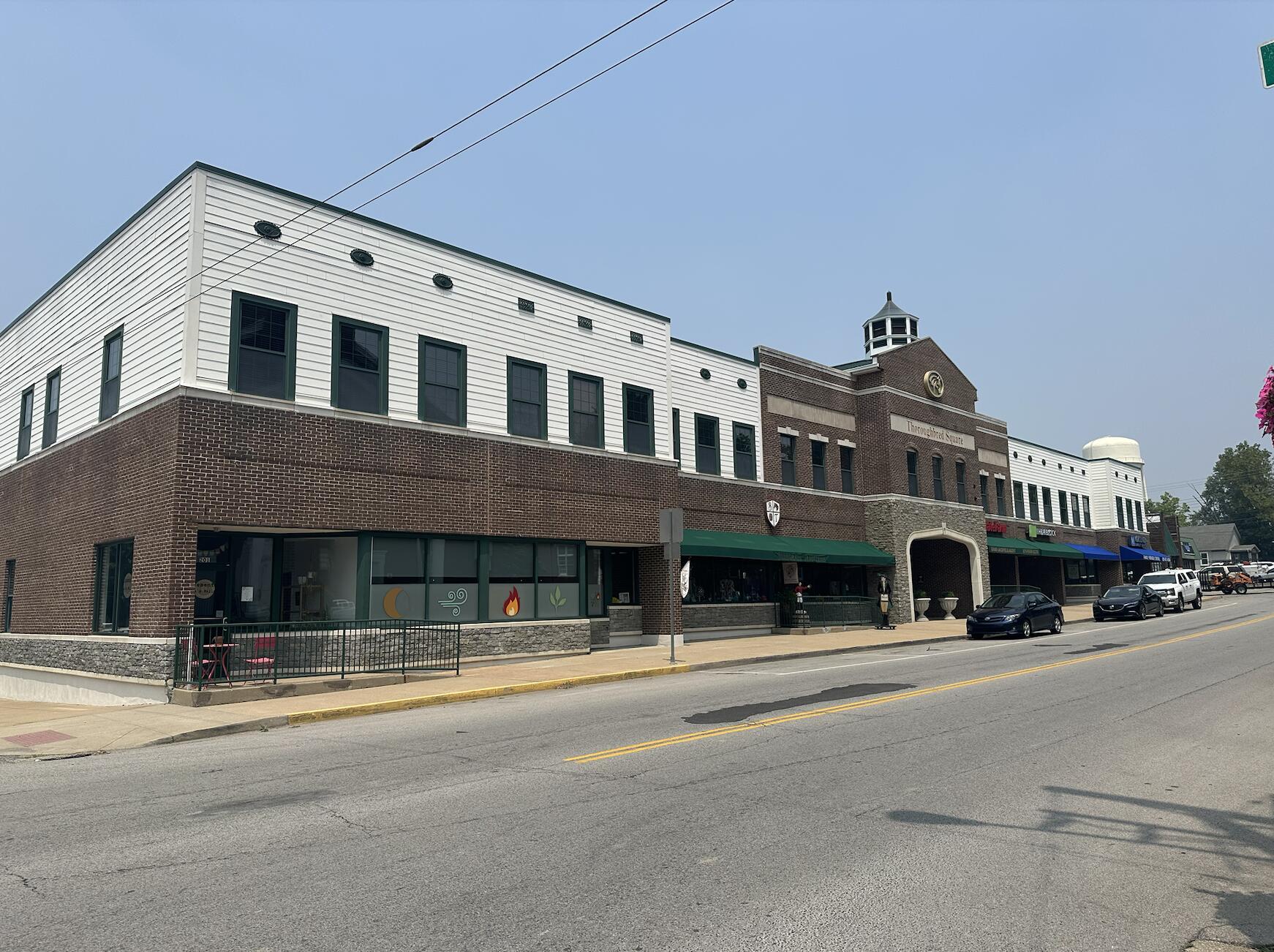 201-217 N Main Street 209(D&E) — photo
