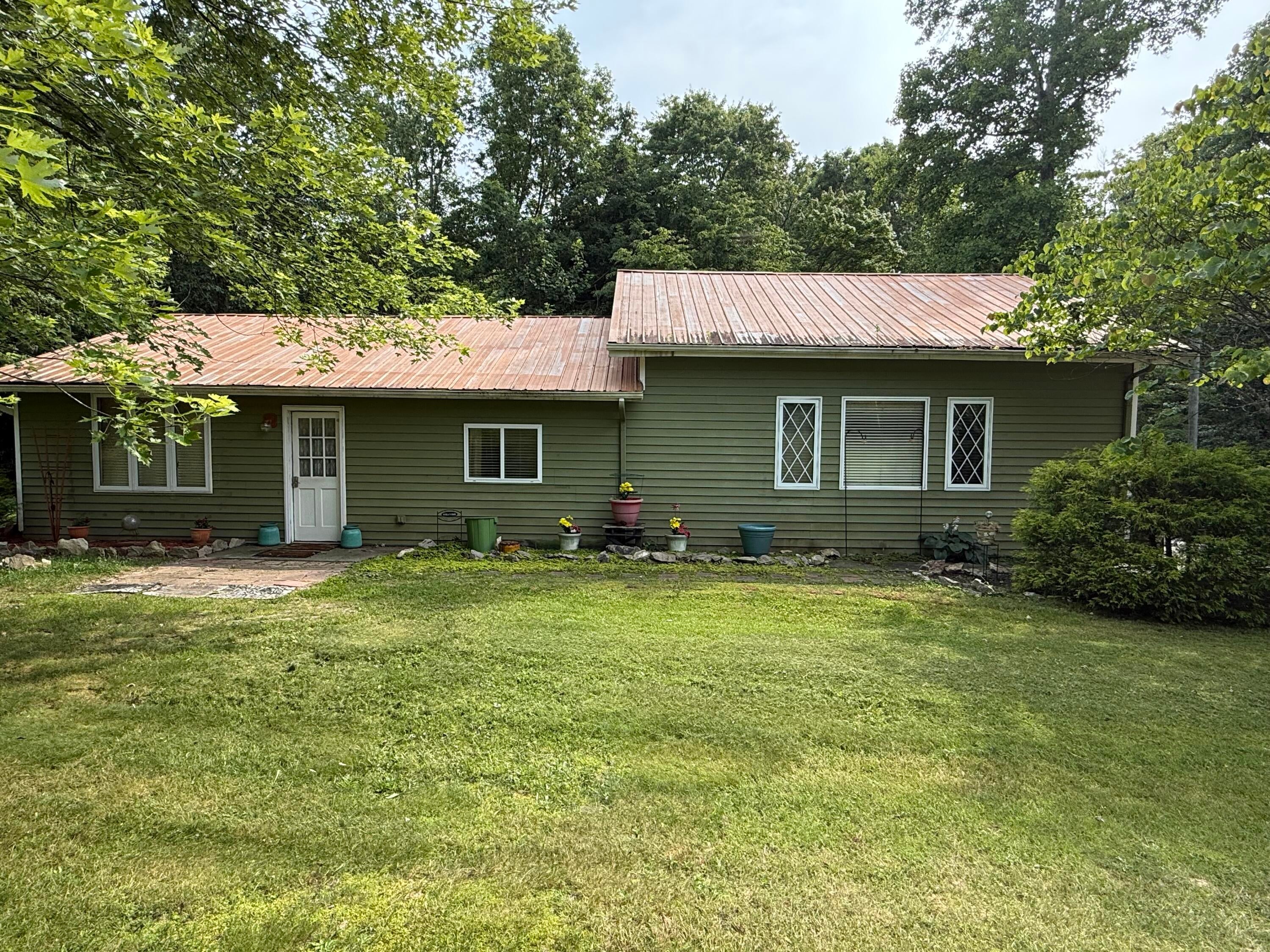 235 Elkview Road — photo