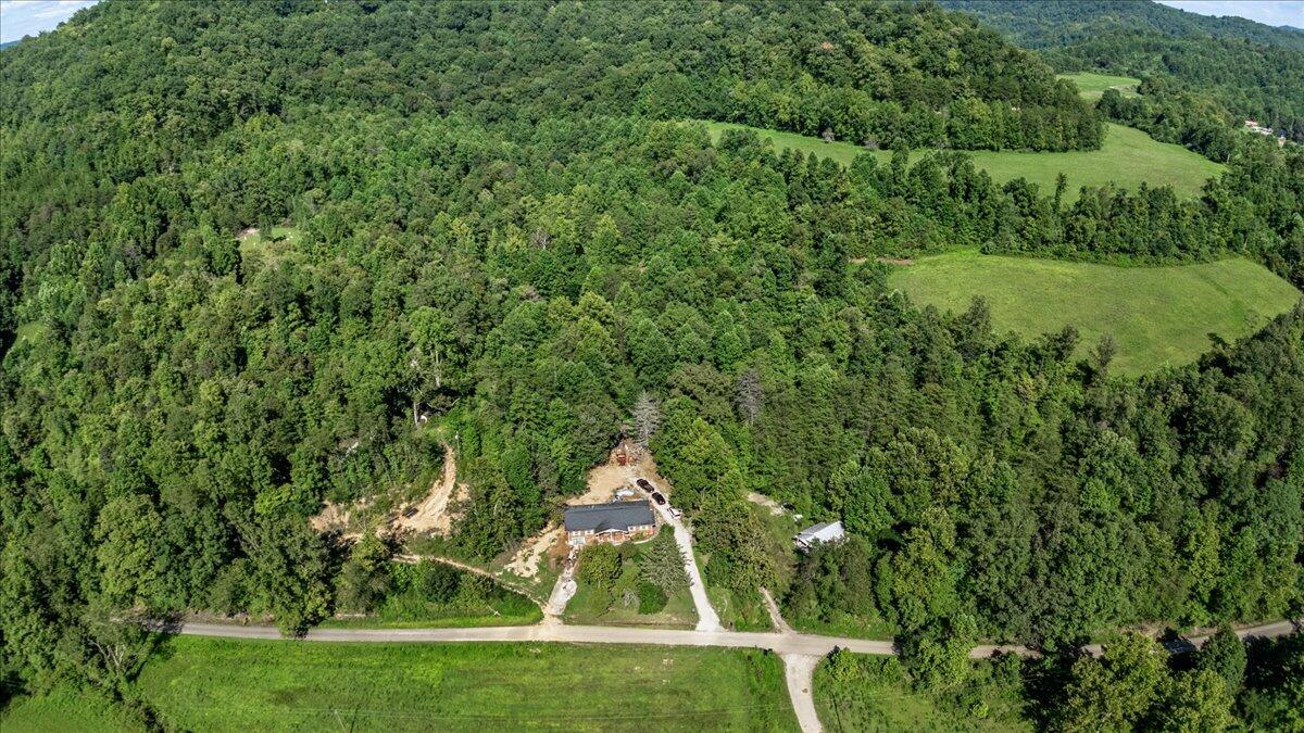 928 Indian Creek Road — photo