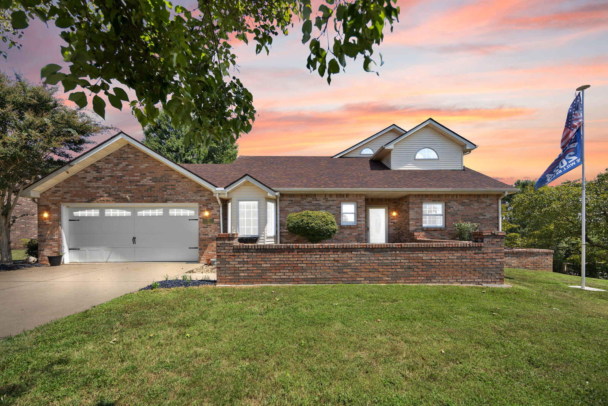 66 Brookview Drive — photo