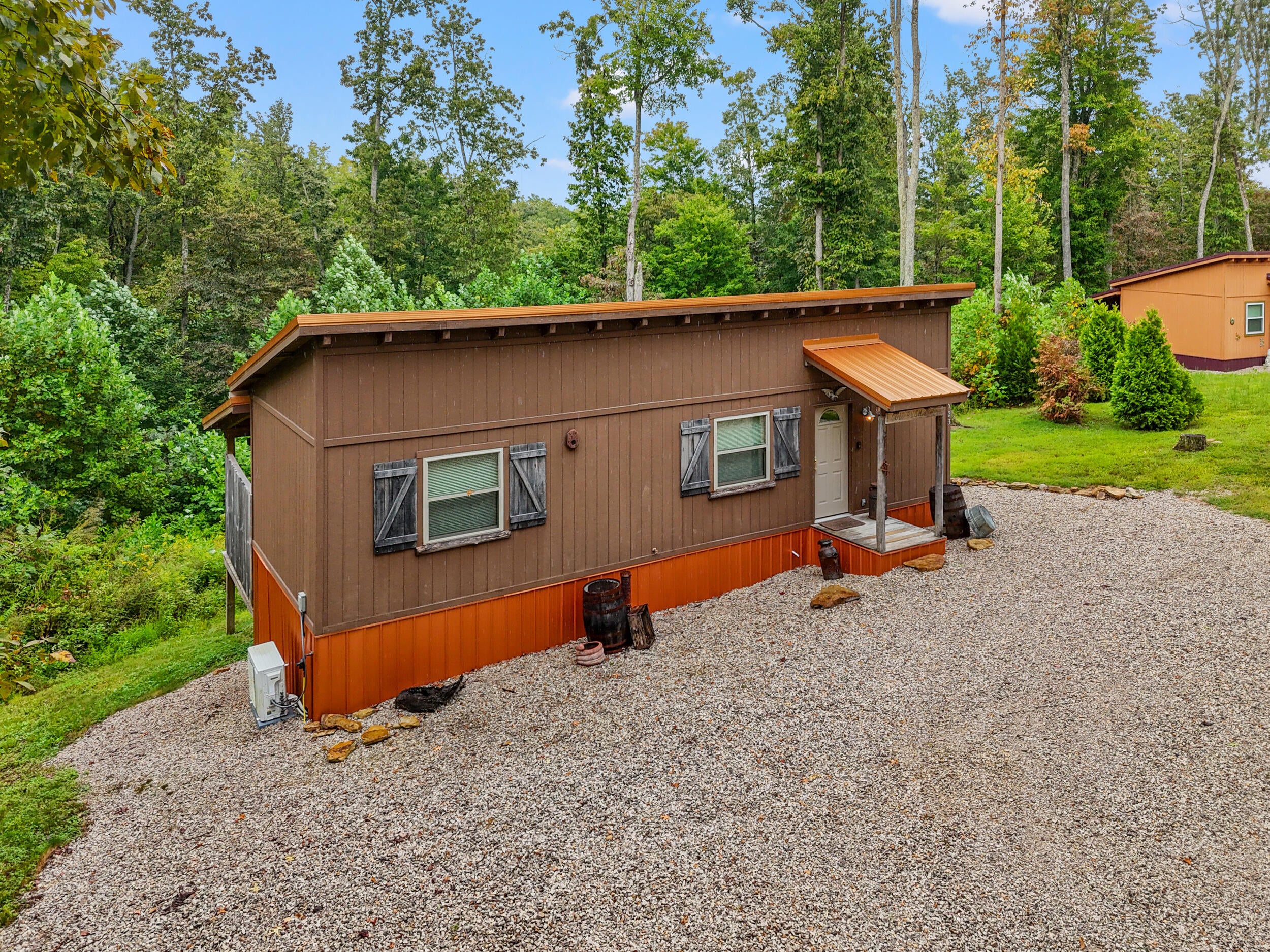 4523 Amos Ridge Road — photo