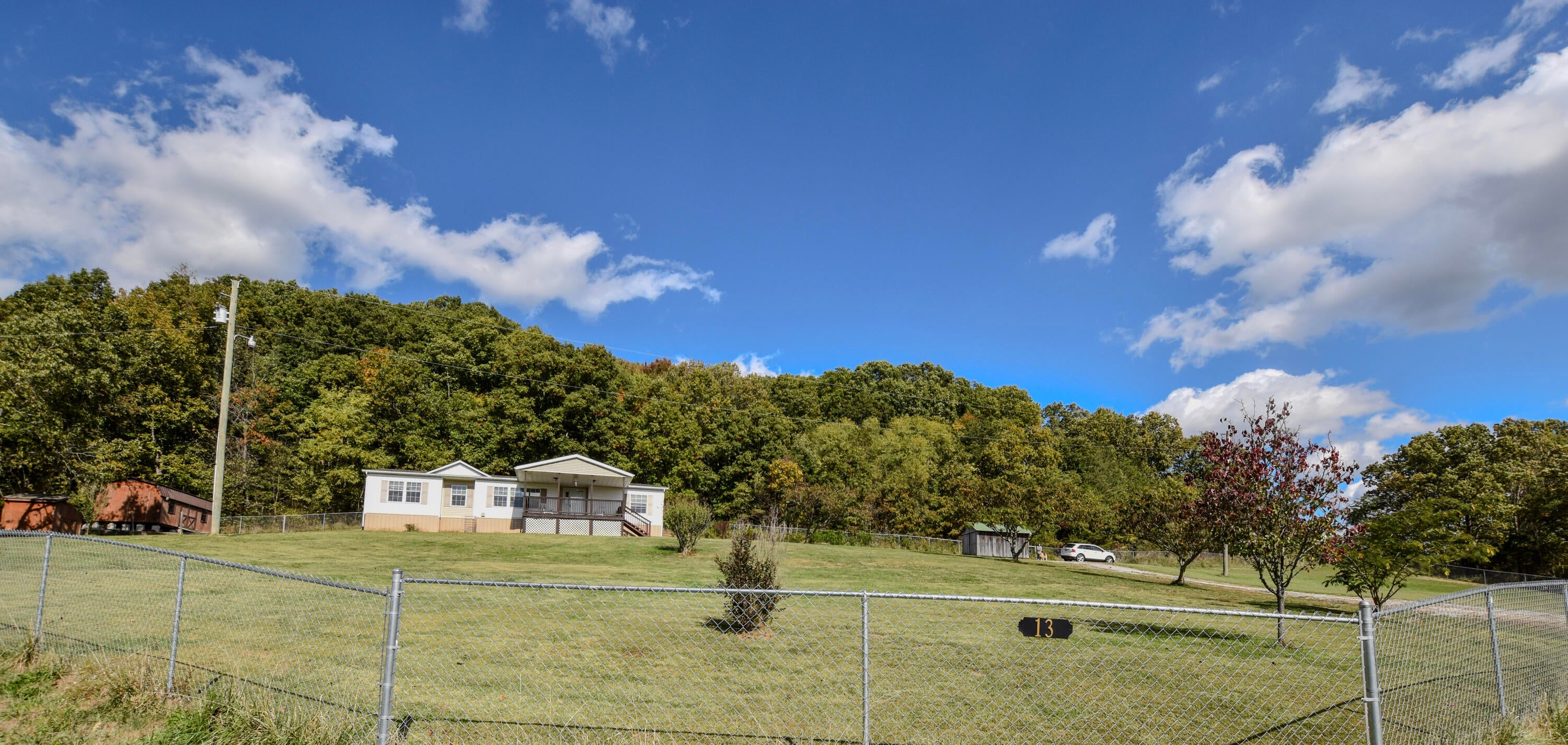13 Wolf Run Road — photo