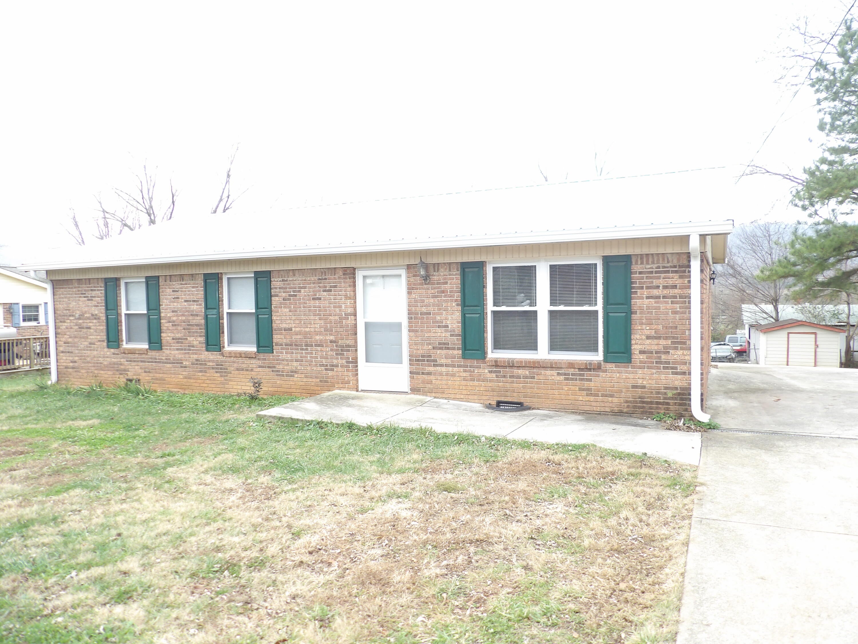 61 Vena Court — photo