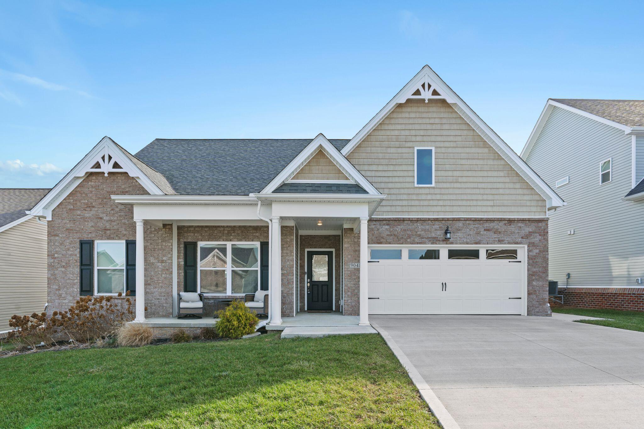 904 Camden Court — photo