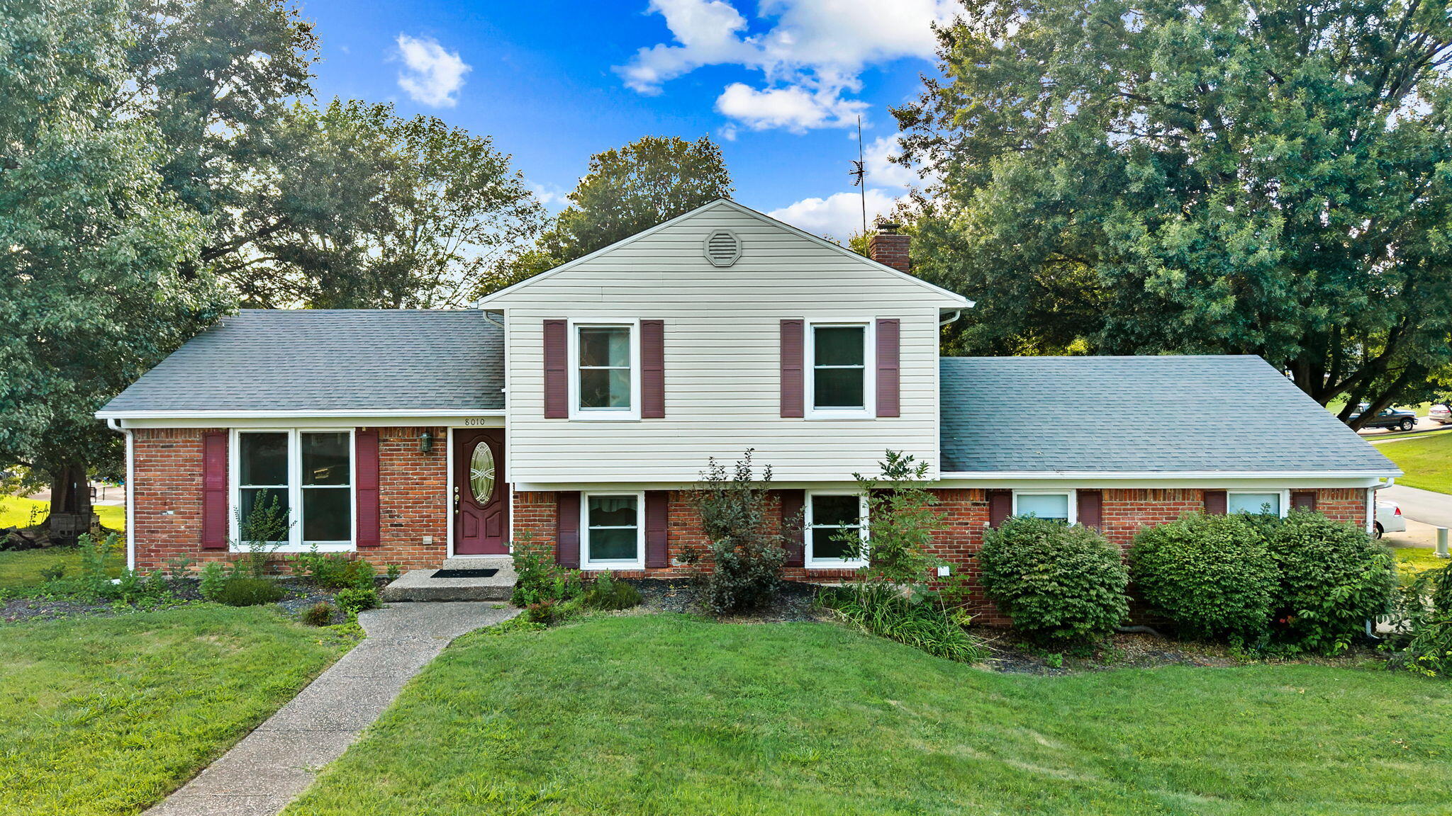 8010 Northern Spy Drive — photo