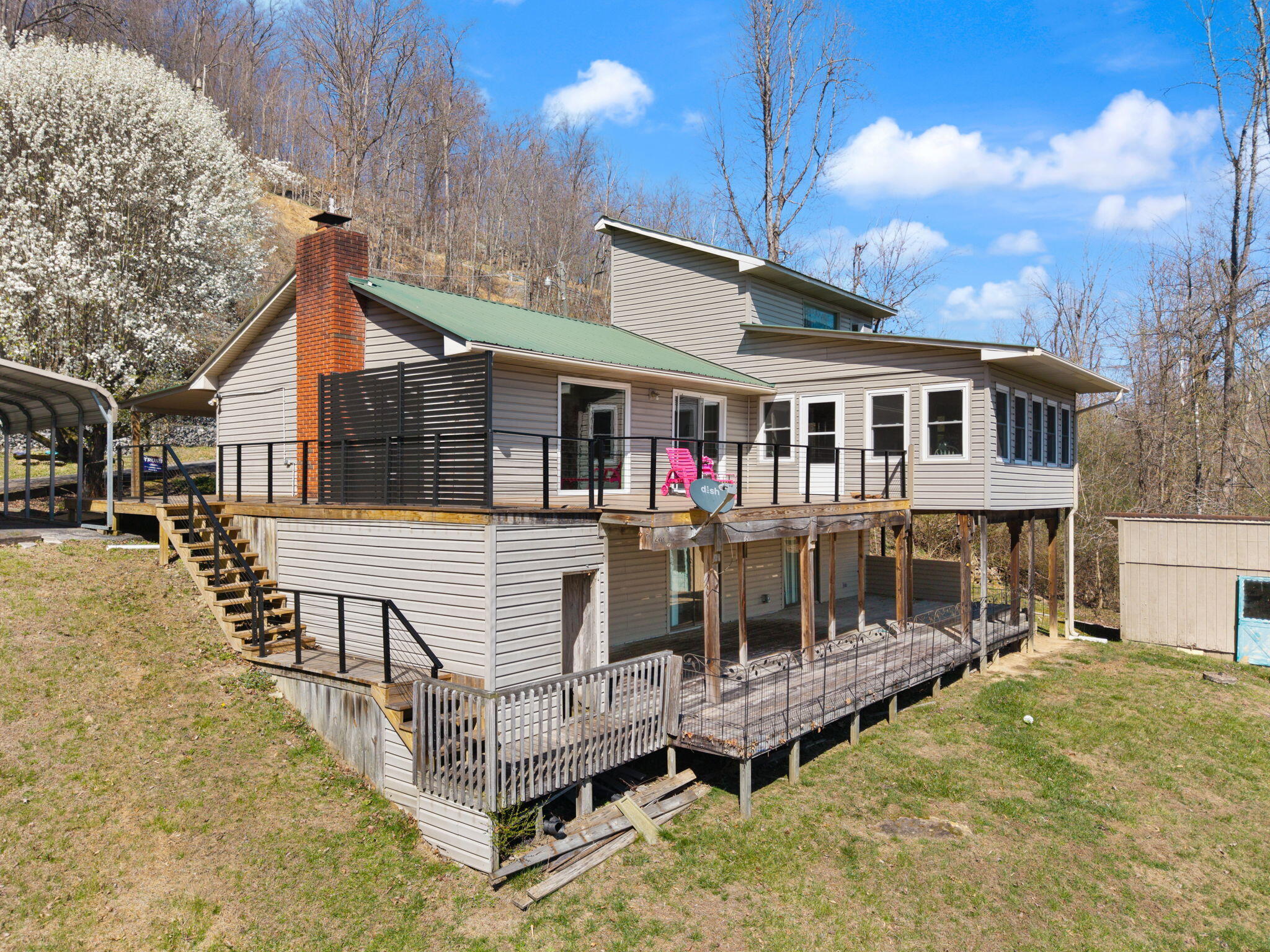 521 Abbott Mountain Road — photo