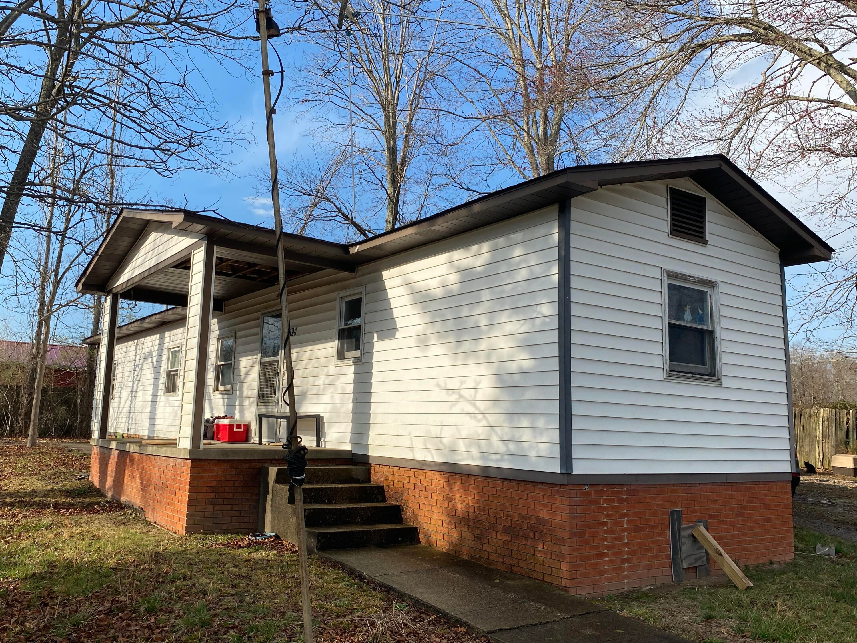 159 And 163 Peggy Lane — photo