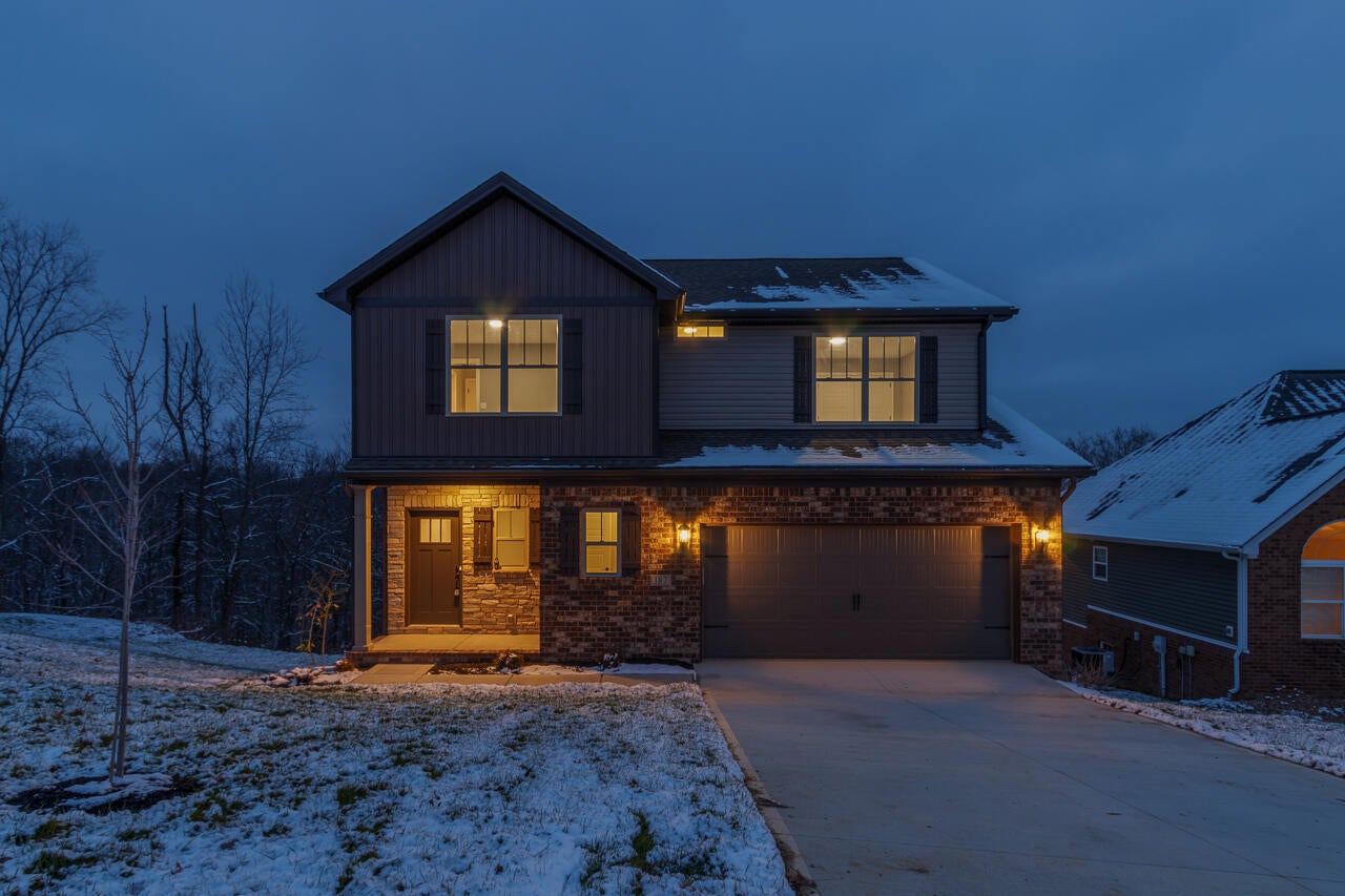 126 Hickory Grove Court — photo
