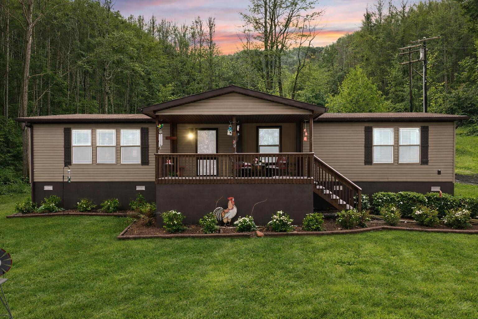20 Tan Trough Hollow Road — photo