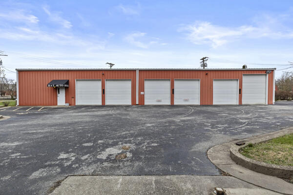 1015 Lexington Road — photo